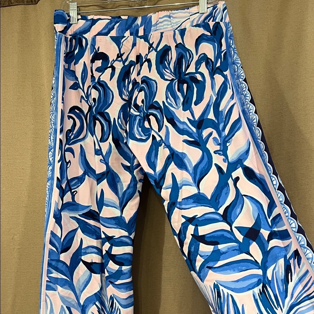 Lilly Pulitzer Blue and Pink Straight Leg Pants, NWOT, M - Picture 2 of 7